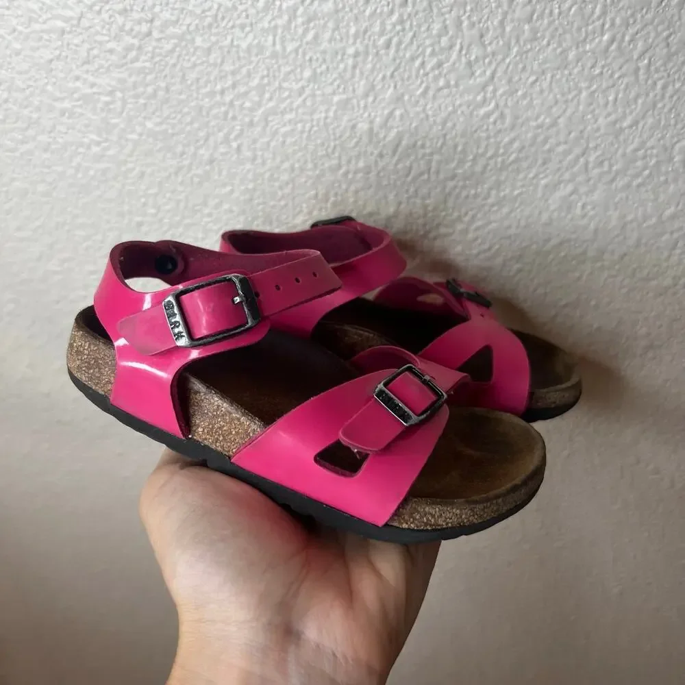 Birkenstock Rio sandals in pink and black sole 25 / C7